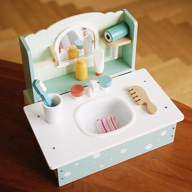 Wooden Tea Party Set for Little Girls, Tea Set Toddler Girl Toys, Pretend Play Tea Sets for Toddlers 3-5, Wooden Toys with Cupcake Stand & Play Kitchen Accessories for 3 4 5 6 Years Old Gifts
